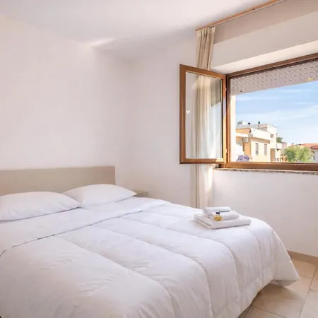 Dimoras Spacious 3Br City Center Apartament