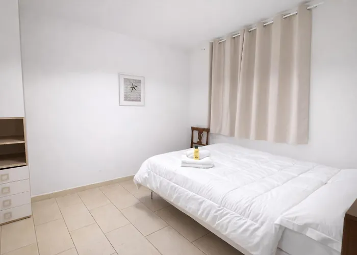 Dimoras 3br Center Balcony & Parking Sf Διαμέρισμα *